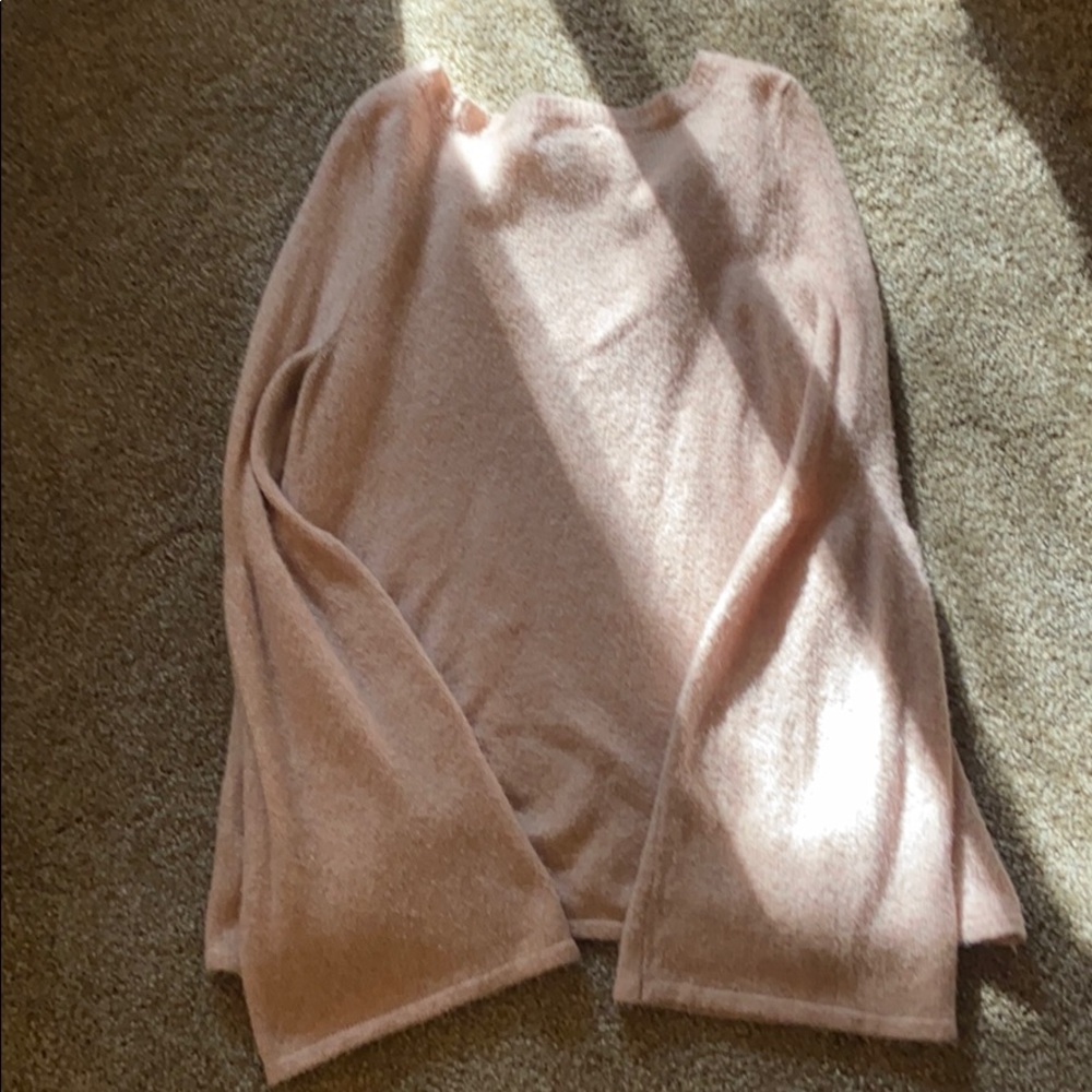 ❤️ SOLD ❤️ American Eagle Sweater - Picture 2 of 3